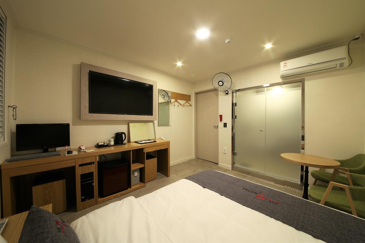 The 7 Hotel Pohang Esterno foto